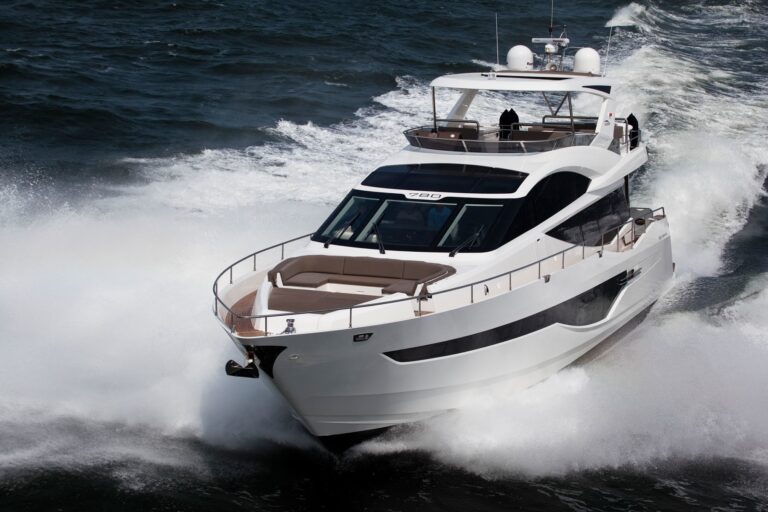 The 25m Yacht QUEEN EKATIERINA