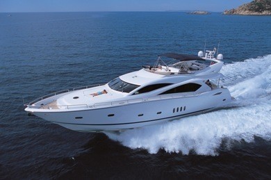 The 25m Yacht SERENITY