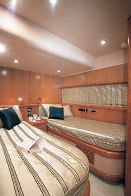 The 25m Yacht SERENITY