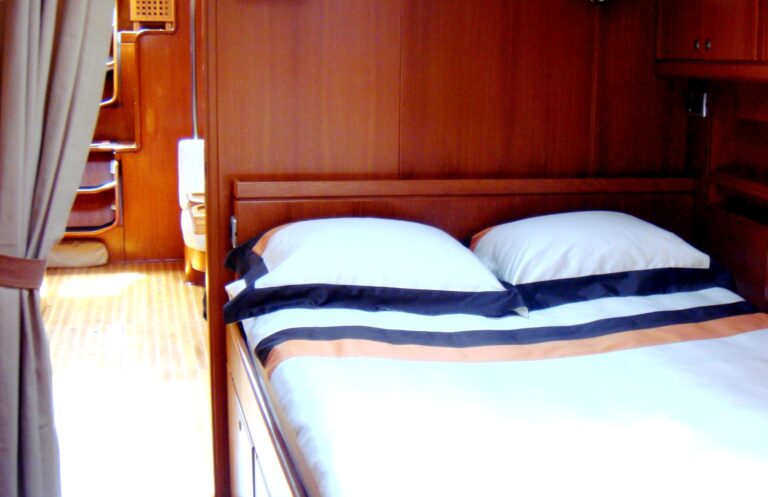 The 25m Yacht VOLADOR