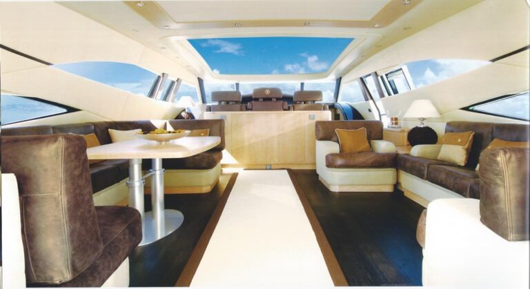 The 26m Yacht AMIR III