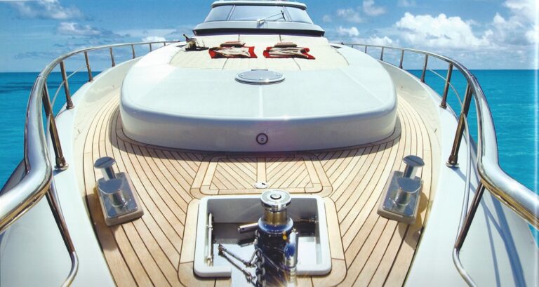 The 26m Yacht AMIR III