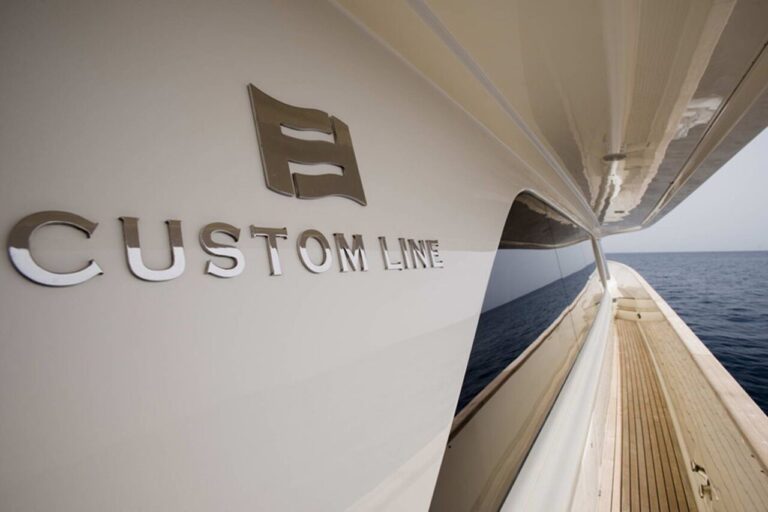 The 26m Yacht DANA