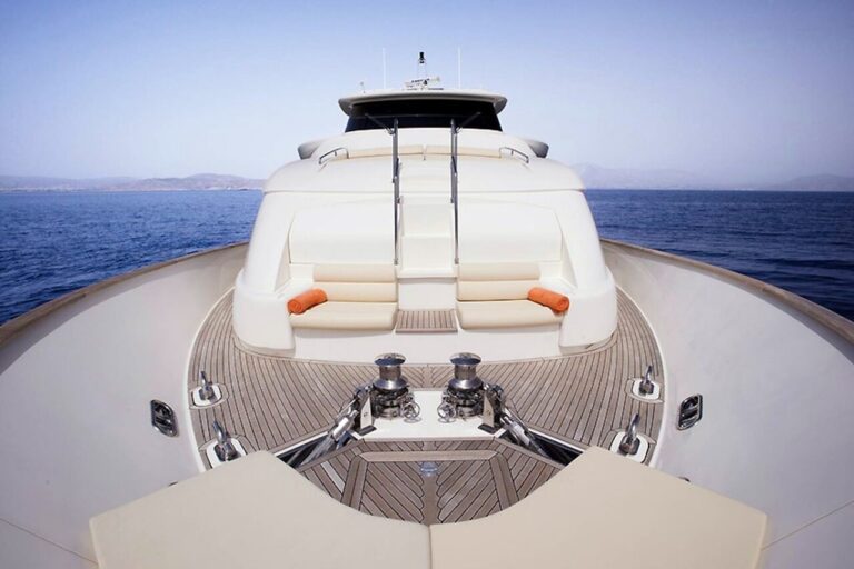 The 26m Yacht DANA
