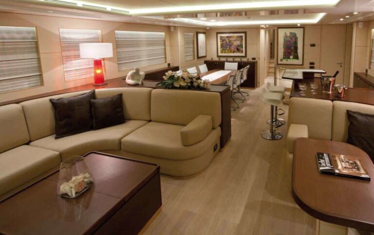 The 26m Yacht GRA NIL