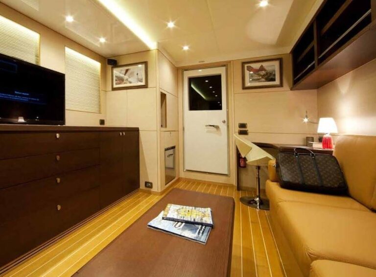 The 26m Yacht GRA NIL