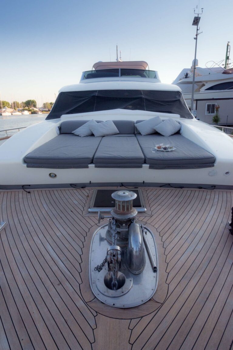 The 26m Yacht MINOU