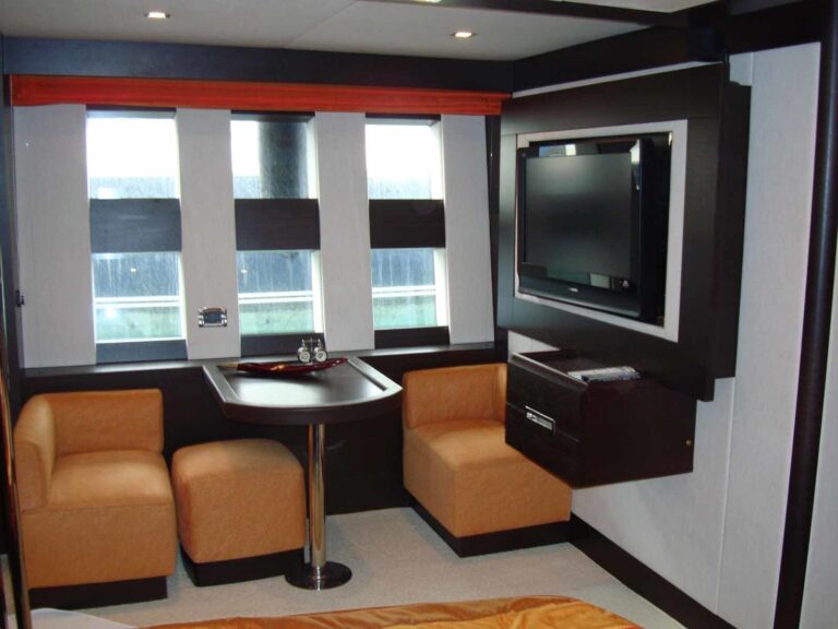 The 26m Yacht MR LOUIS