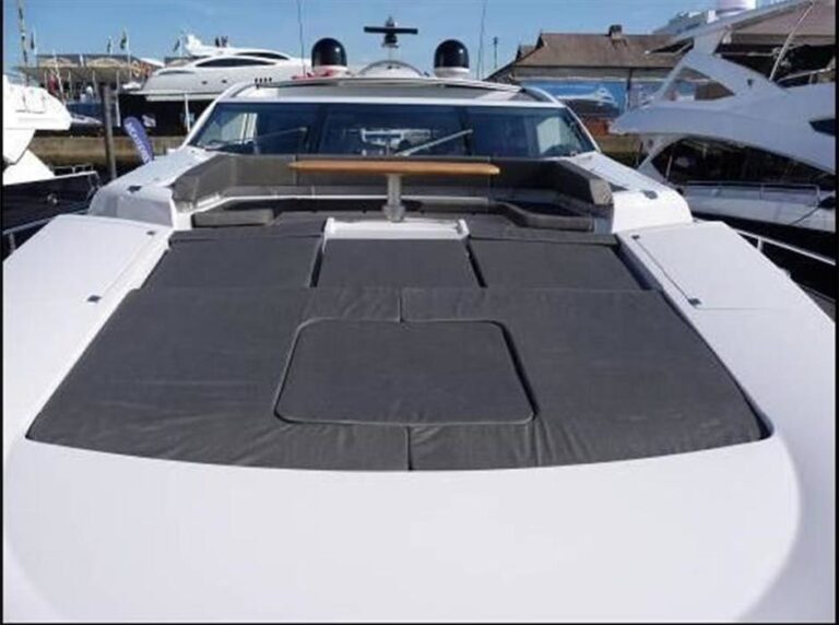 The 26m Yacht SKYFALL