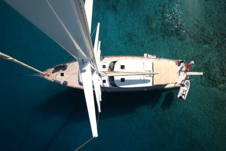 The 26m Yacht TANGO CHARLIE