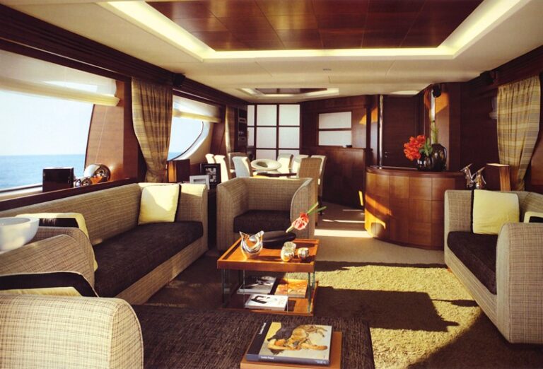 The 26m Yacht TROPICANA