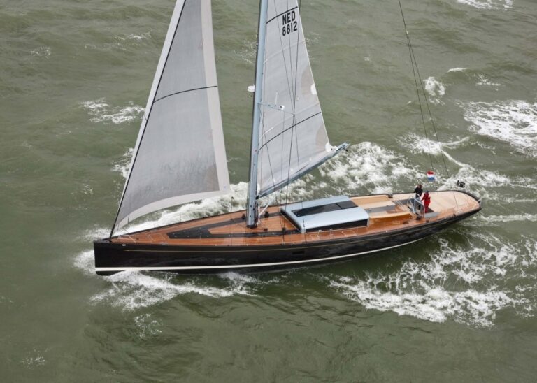 The 26m Yacht TULIP