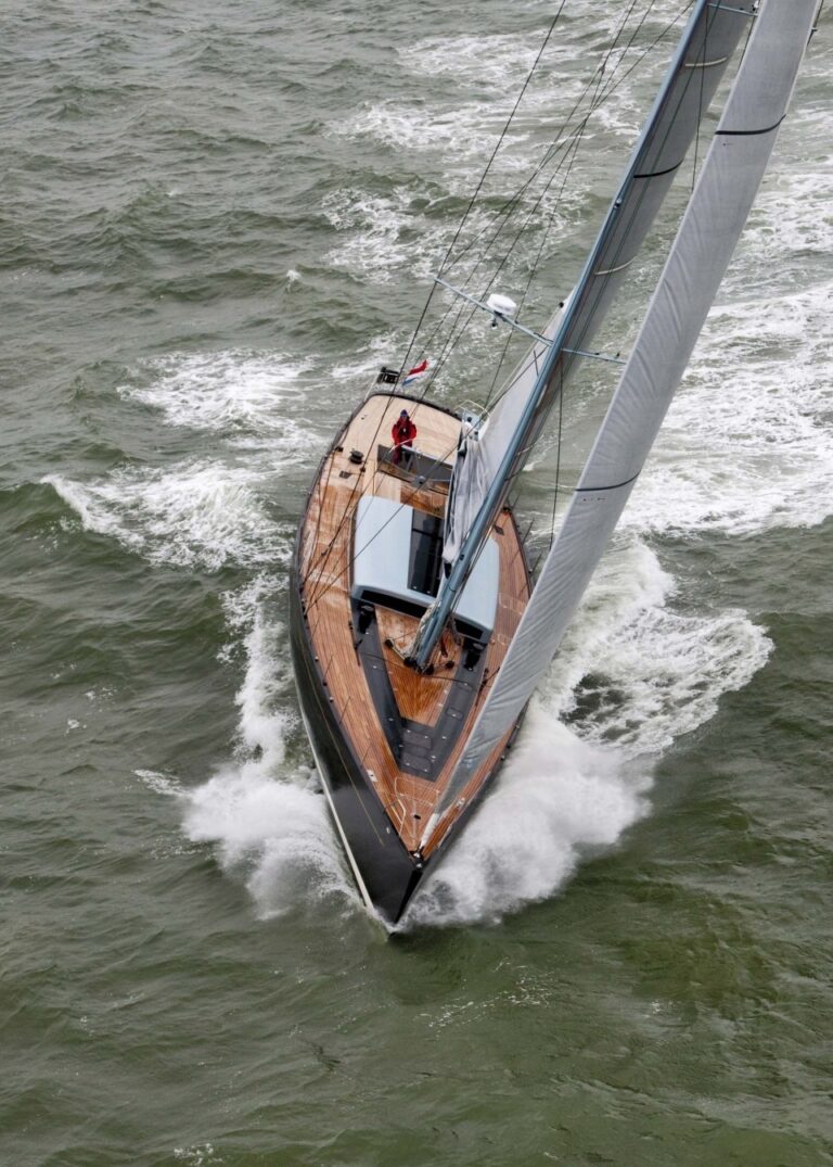 The 26m Yacht TULIP