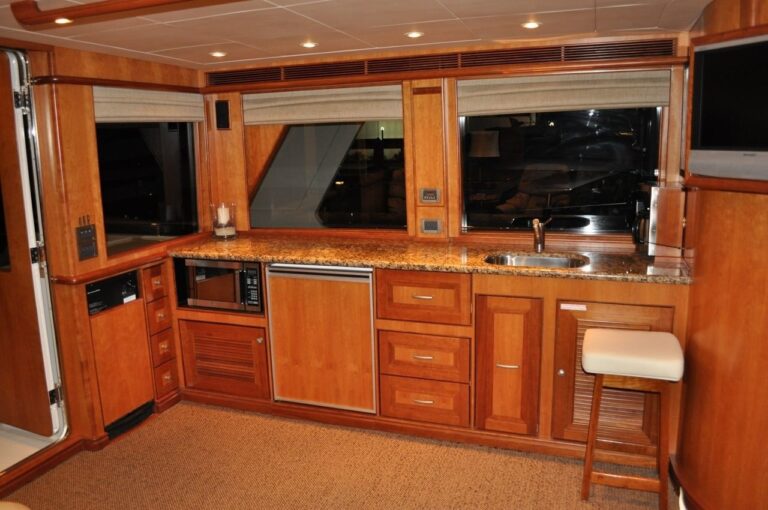 The 26m Yacht WATERSHED II