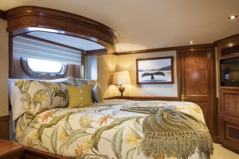 Guest cabin