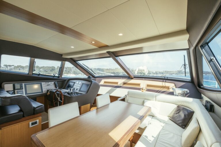Forward dining