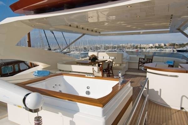 The 27m Yacht AMON