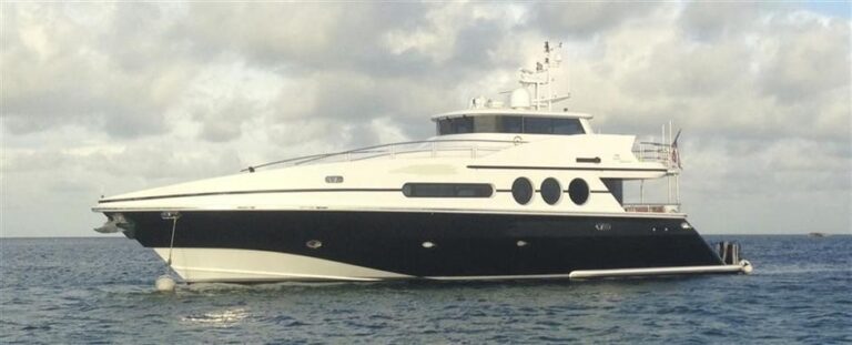 The 27m Yacht ARTHUR'S WAY