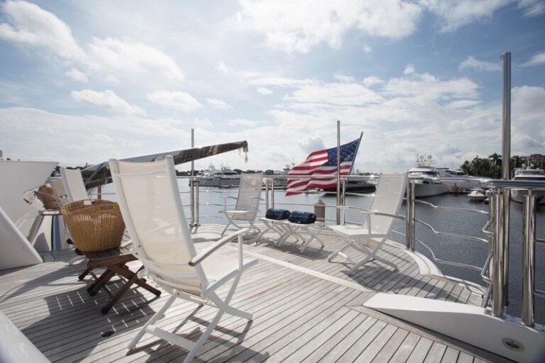 The 27m Yacht ARTHUR'S WAY