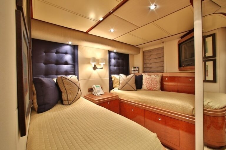 The 27m Yacht ARTHUR'S WAY