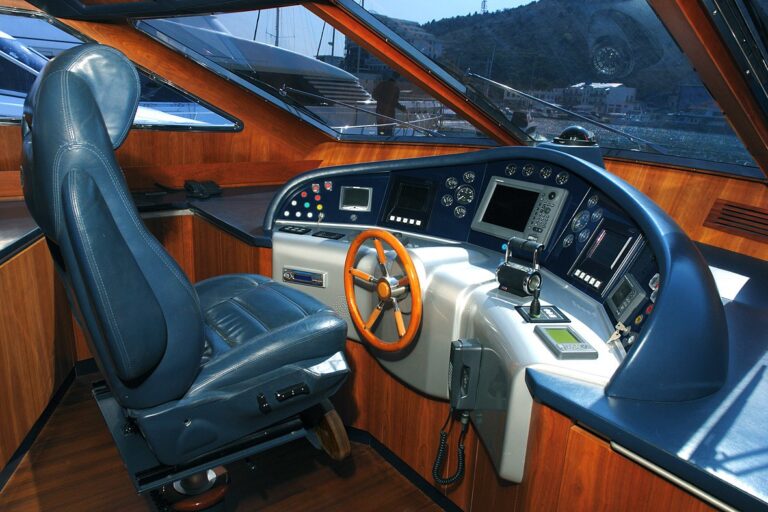 The 27m Yacht DREAM ON