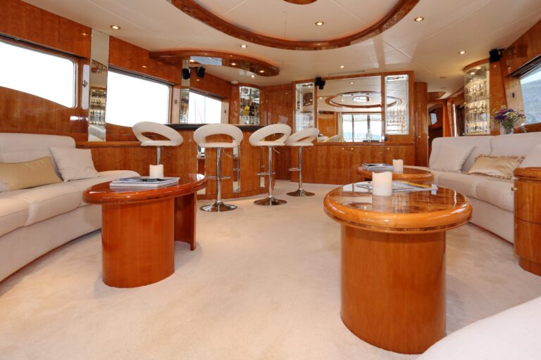 The 27m Yacht LADY MARCELLE