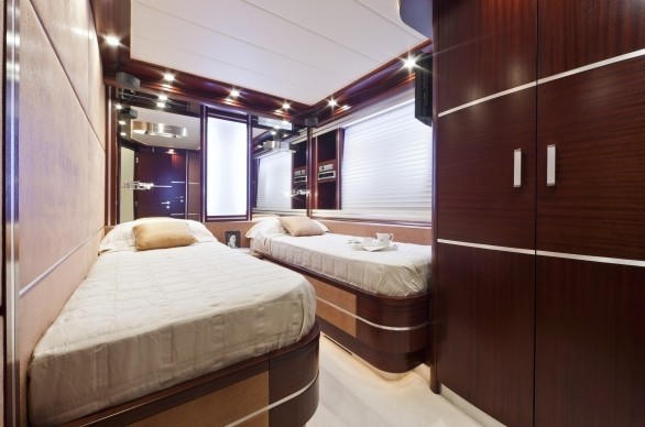 The 27m Yacht NASEEM