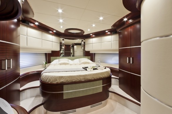 The 27m Yacht NASEEM
