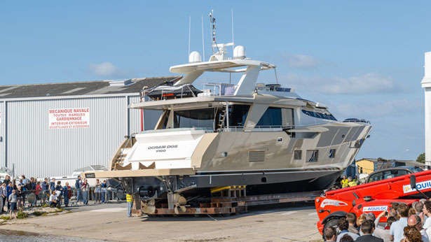 The 27m Yacht OCRAM DOS