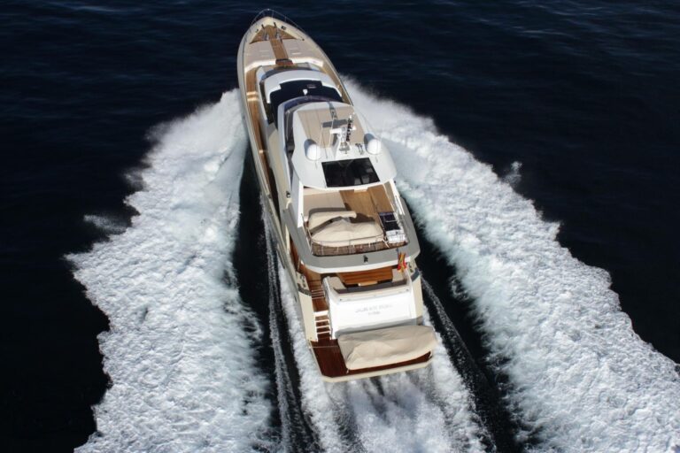The 27m Yacht OCRAM DOS