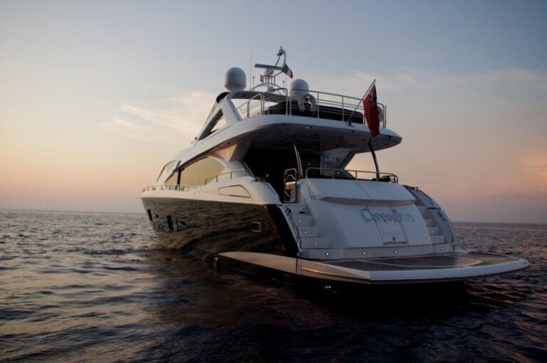 The 27m Yacht OOMKA