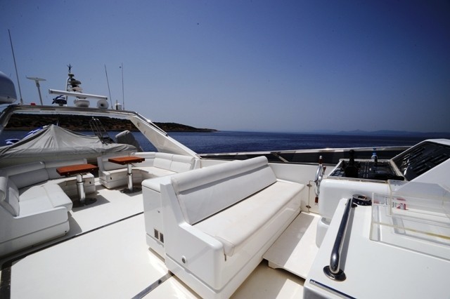 The 27m Yacht POUARO