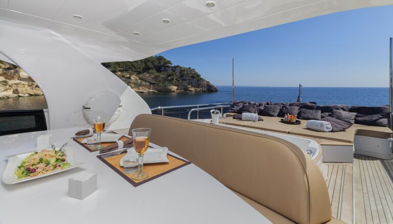 Sundeck