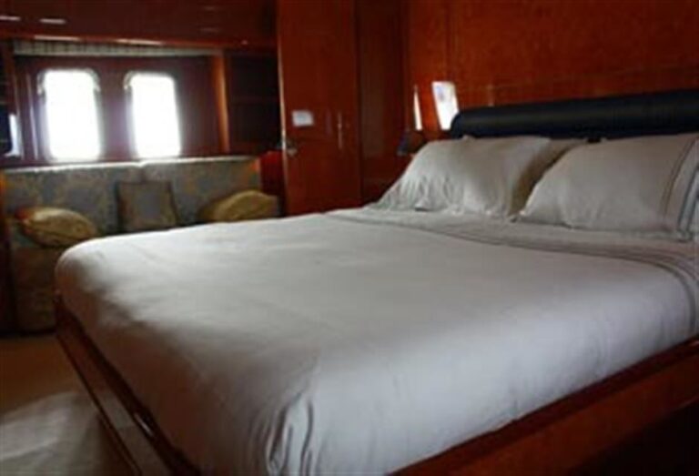 The 27m Yacht SVEA