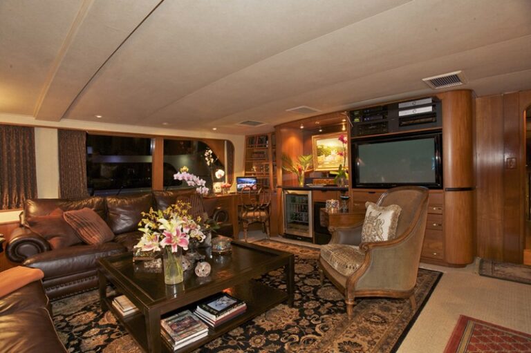 The 27m Yacht TRILOGY