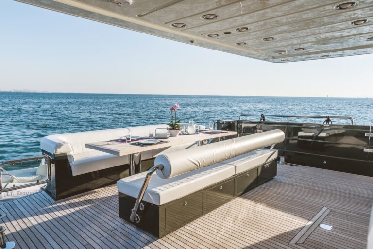 The 27m Yacht TSOUVALI