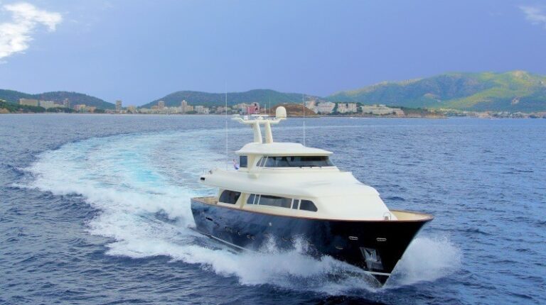 The 27m Yacht VINTAGE