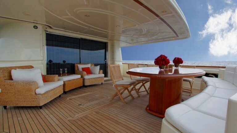 The 27m Yacht VINTAGE