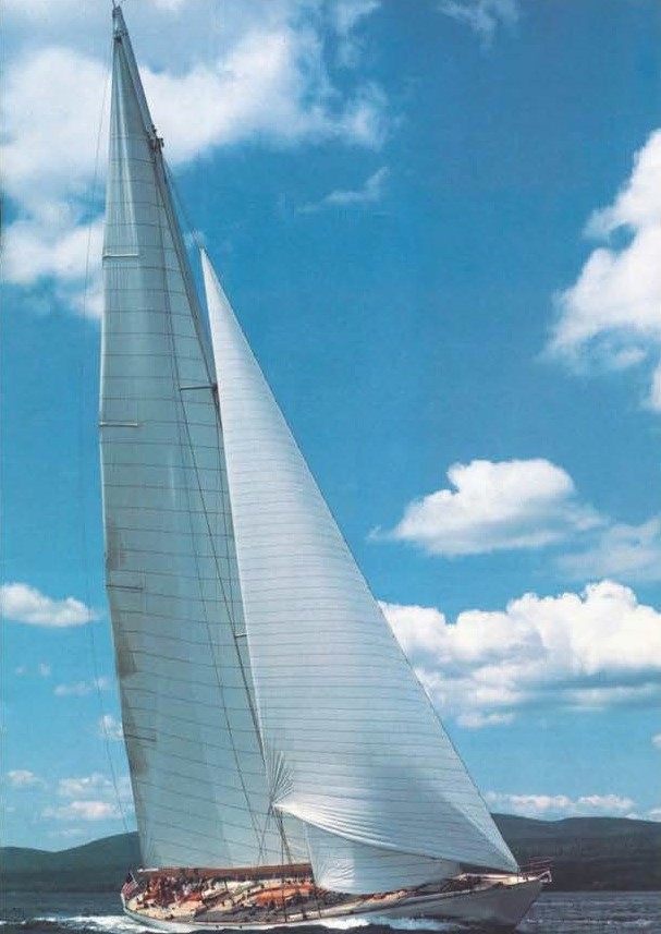 The 27m Yacht WHITEFIN