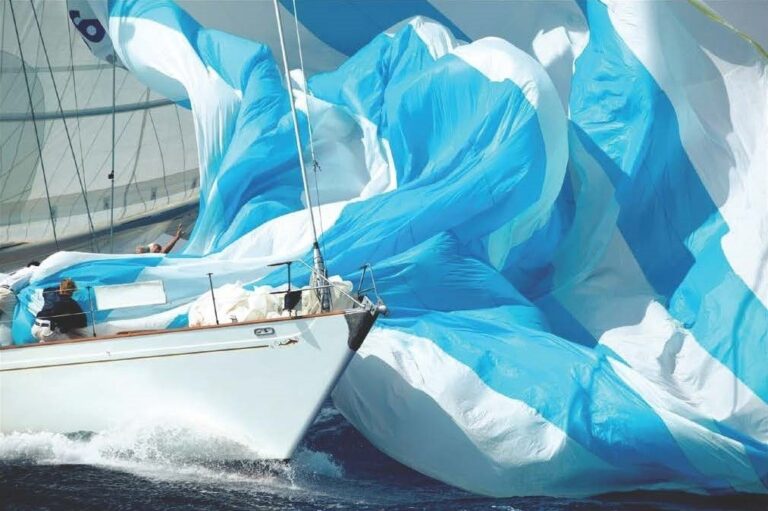 The 27m Yacht WHITEFIN