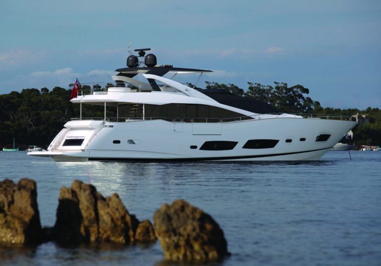 The 28m Yacht AQUA LIBRA