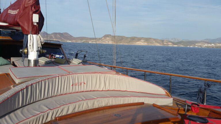 The 28m Yacht BESAME MUCHO