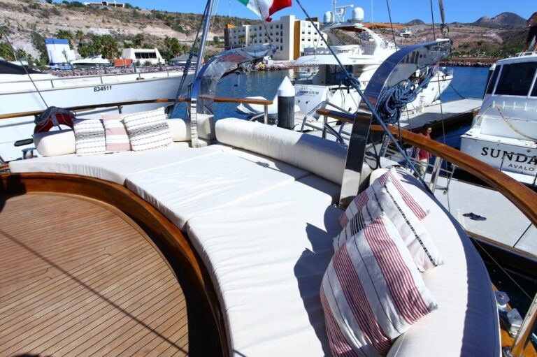 The 28m Yacht BESAME MUCHO