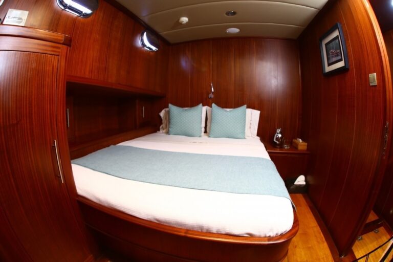 The 28m Yacht BESAME MUCHO