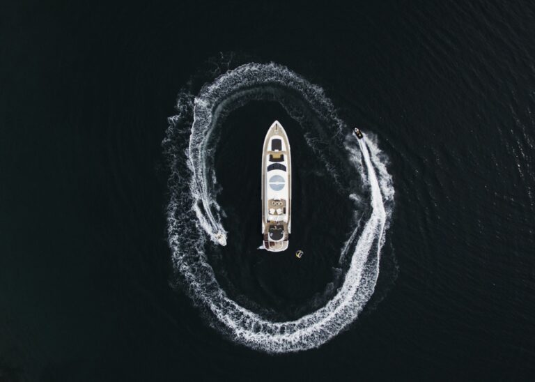 The 28m Yacht BLADE 6