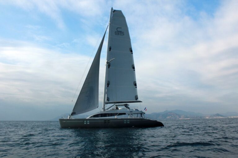 The 28m Yacht CARTOUCHE