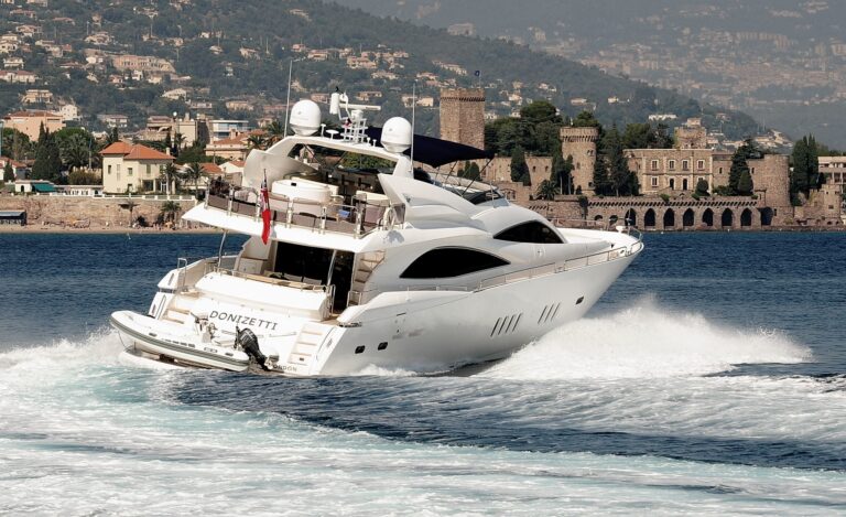 The 28m Yacht DONIZETTI