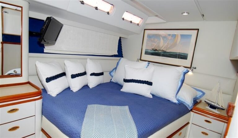 The 28m Yacht FALCON