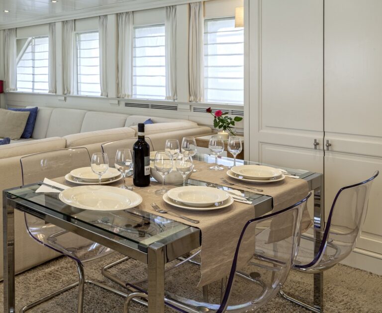 The 28m Yacht HARMONYA