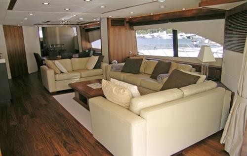 The 28m Yacht LEADING FEARLESSLY